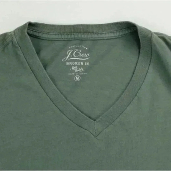 J. Crew Authentic Men Medium Olive Green Broken In Knit Goods V Neck Fashion Tee - Picture 3 of 5